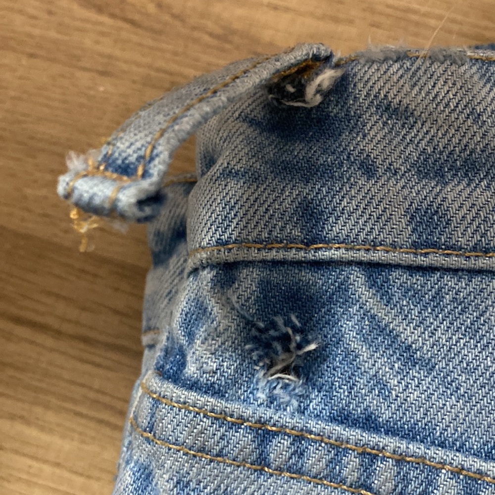 ZARA High Rise Straight Leg Ripped Knee Jeans Size 4 - Picture 11 of 11